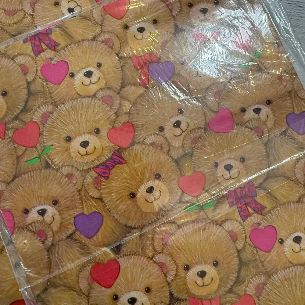 American greeting‎ vintage bear with hearts wrapping paper sheets, two packs
